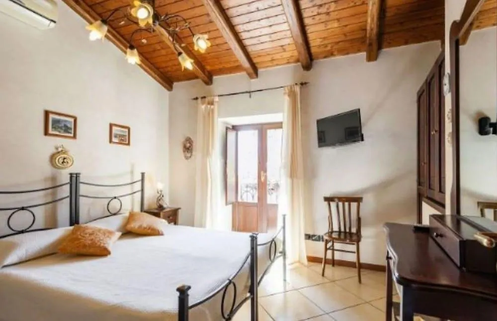 Al Centro Storico Bed & Breakfast Nicolosi