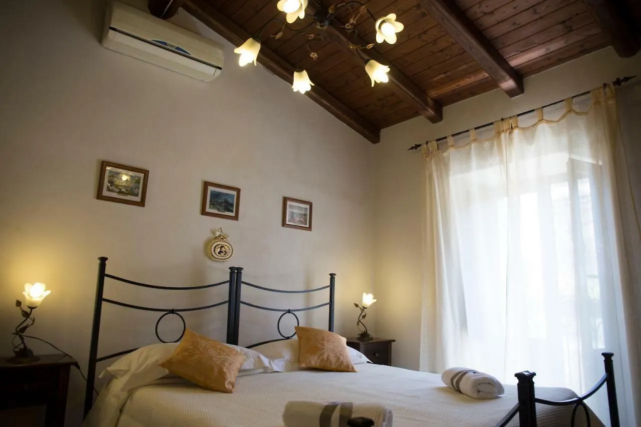 Al Centro Storico Bed & Breakfast Nicolosi Italy